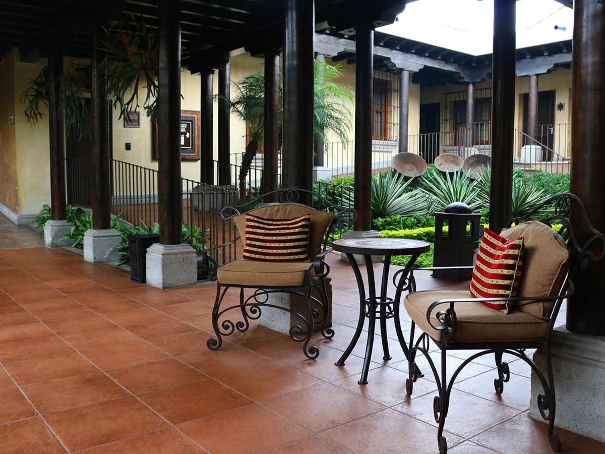 Camino Real Antigua Hotel Exterior foto